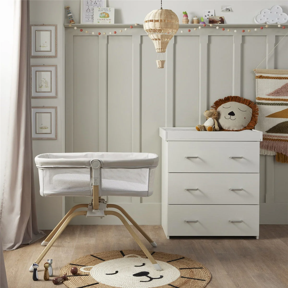 Babymore Air Motion Gliding Crib - Image 17