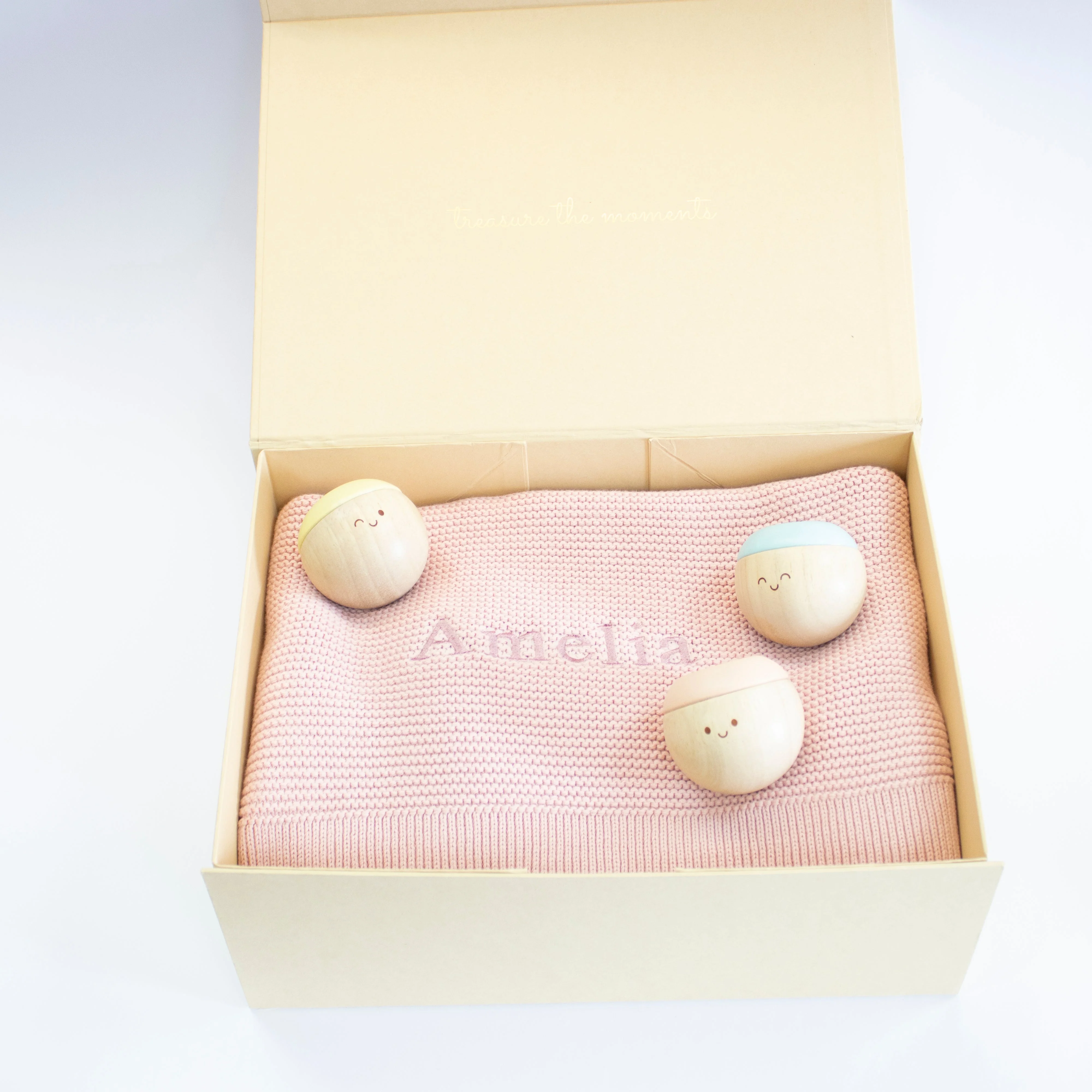 BLANKET AND SENSORY BALLS GIFT SET - Image 7