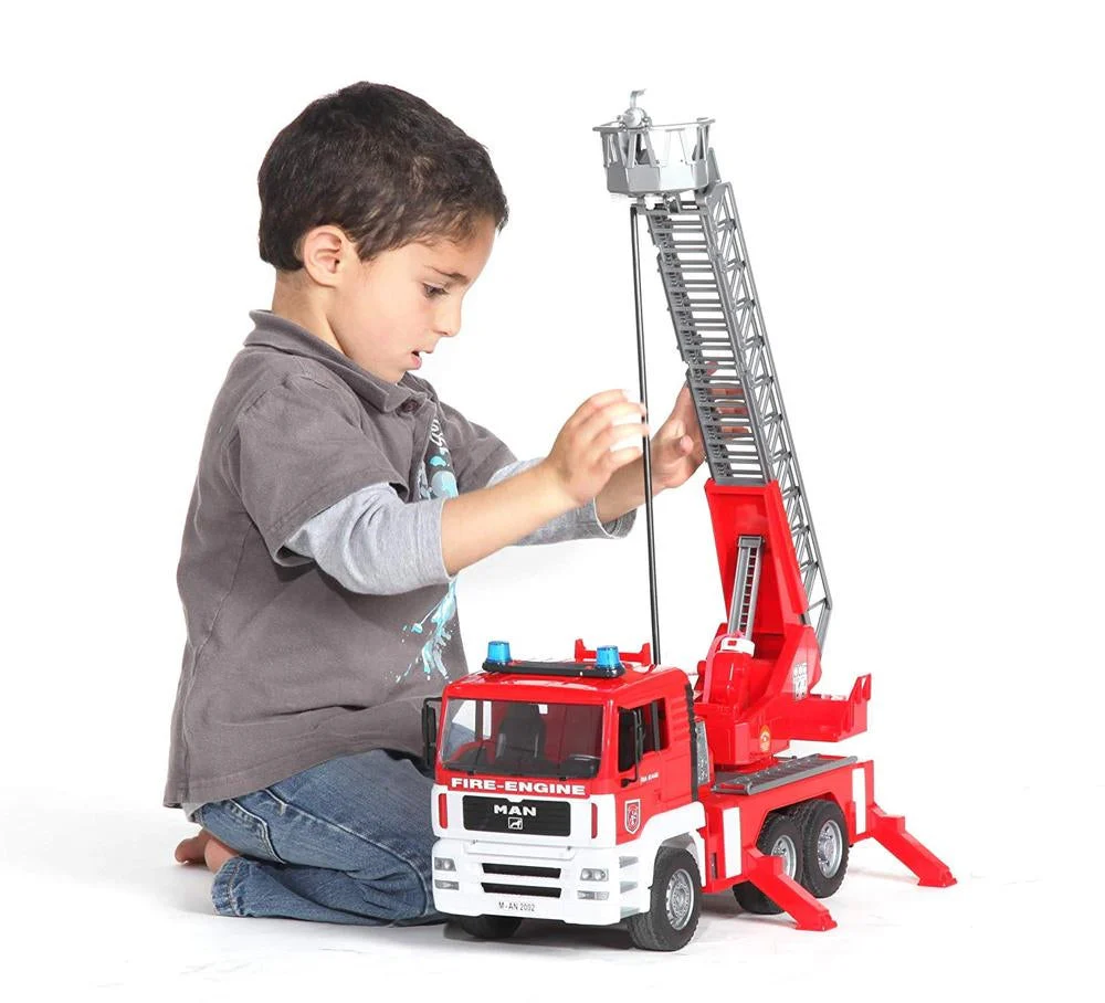 Bruder MAN Fire Engine Toy Truck with Water Pump, Lights and Sound Module - Image 3