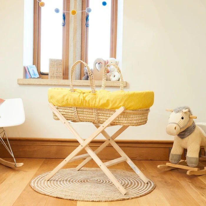 Clair De Lune Folding Wooden Moses Basket Stand - Image 4