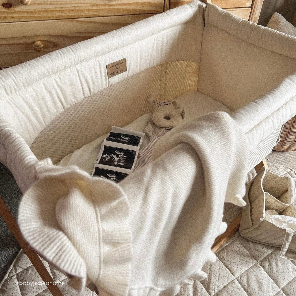 Clair De Lune Organic Folding Crib - Image 17