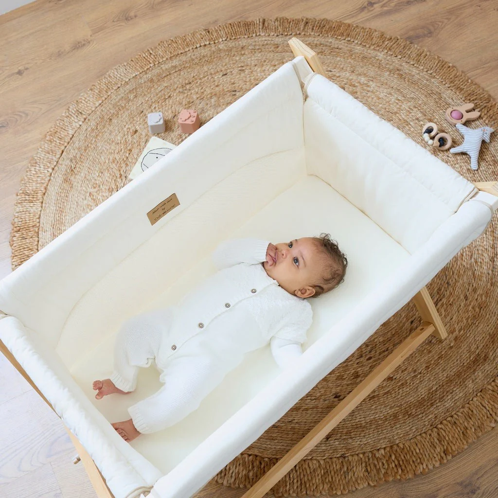 Clair De Lune Organic Folding Crib - Image 7