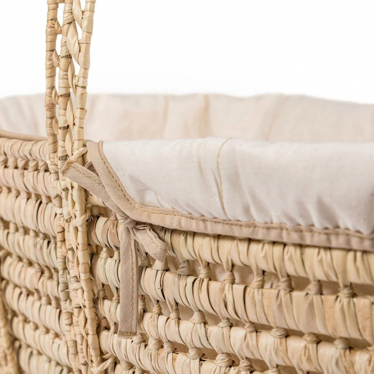 Clair De Lune Organic Palm Moses Basket - Image 6