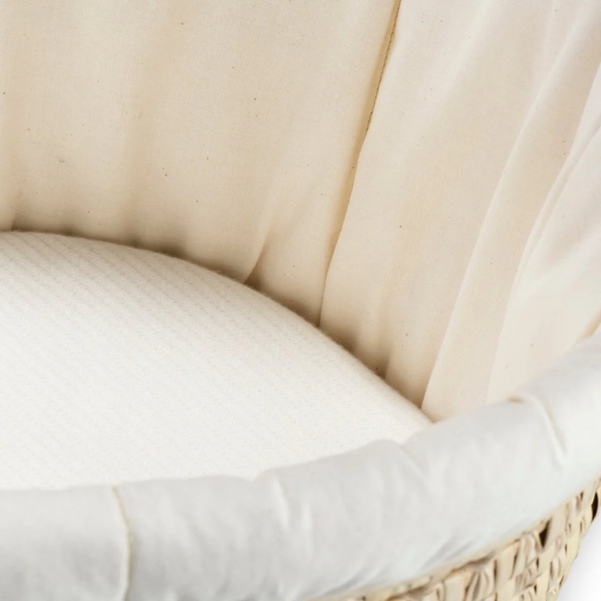 Clair De Lune Organic Palm Moses Basket - Image 7