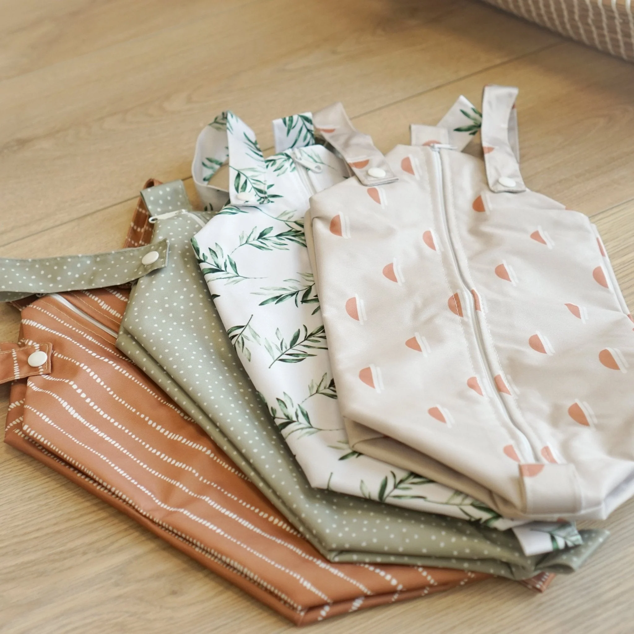 Cloth Nappy Pod - Dune Tan with White - Image 4