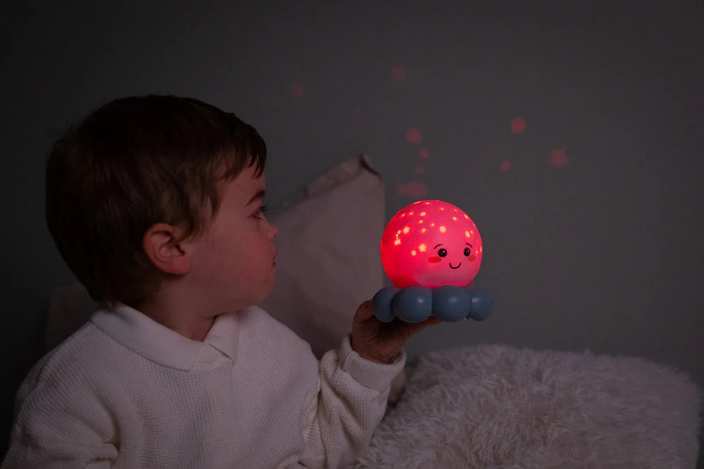 Cloud B Twinkles To Go Octo™ Night Light - Image 3