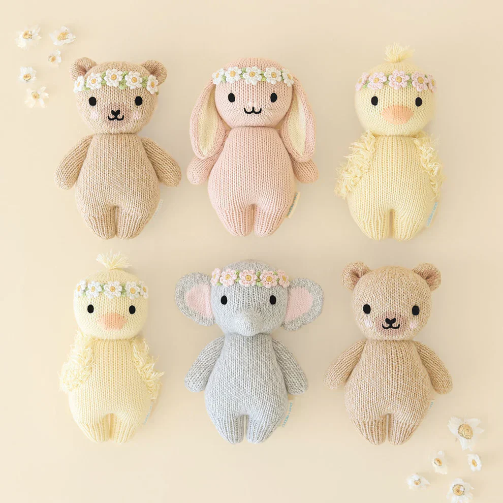 cuddle+kind - Baby Animal Collection - Baby Honey Bear Floral Crown Ivory - Image 5