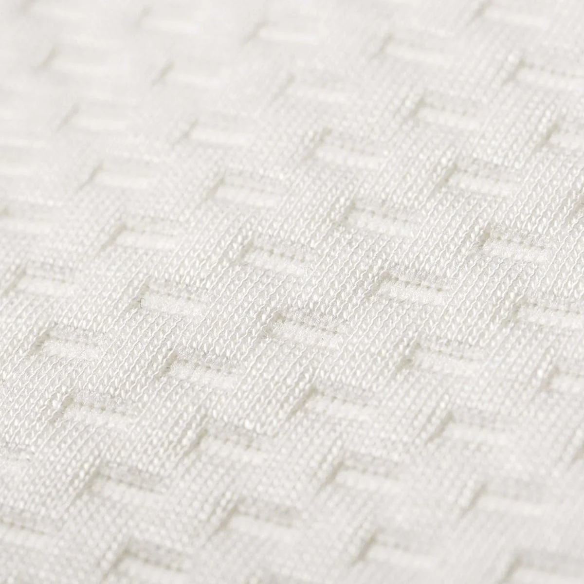 CuddleCo Lullaby Hypo-Allergenic Bamboo Foam Mattress - Image 7
