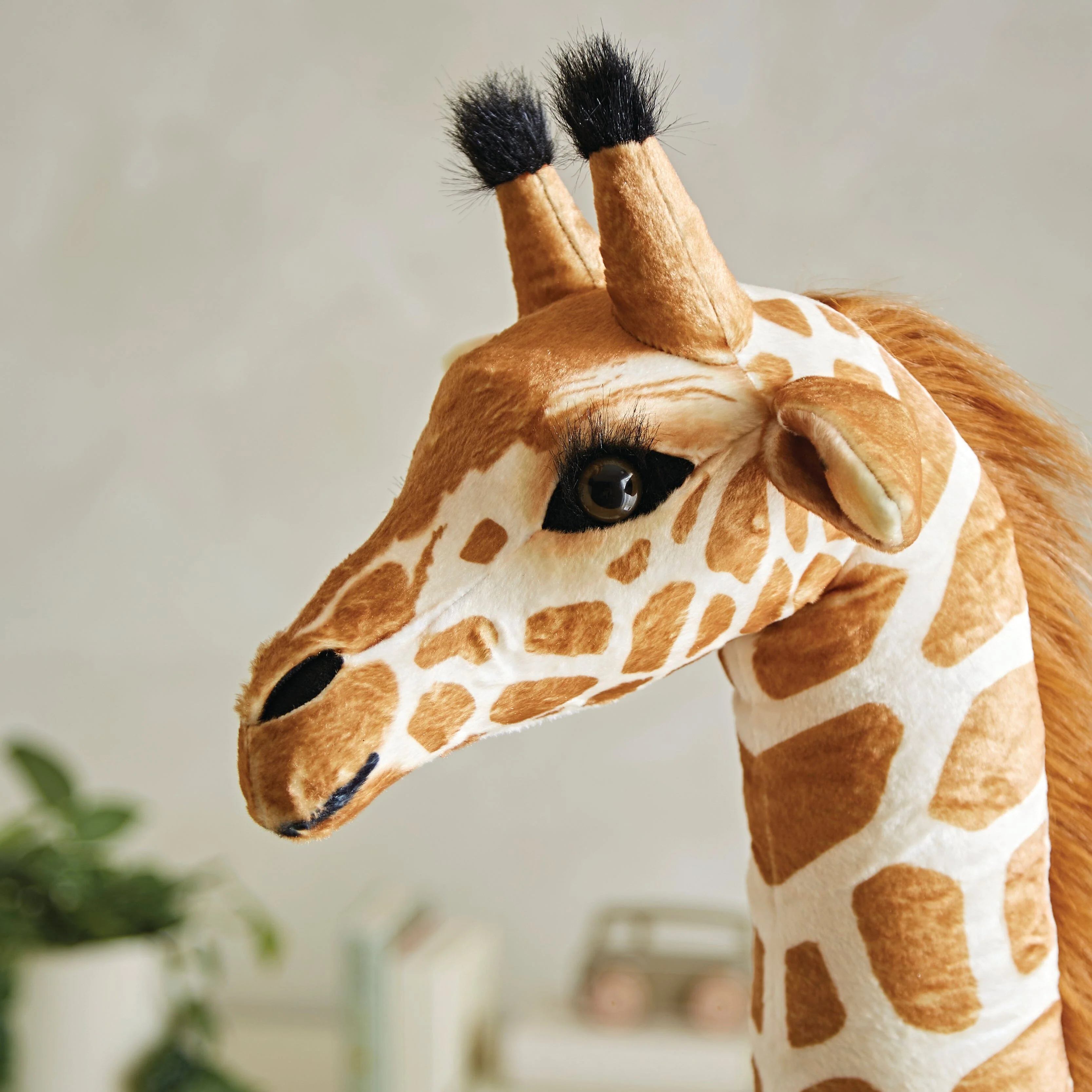 CuddleCo Standing Giraffe Stuffed Animal - Image 10