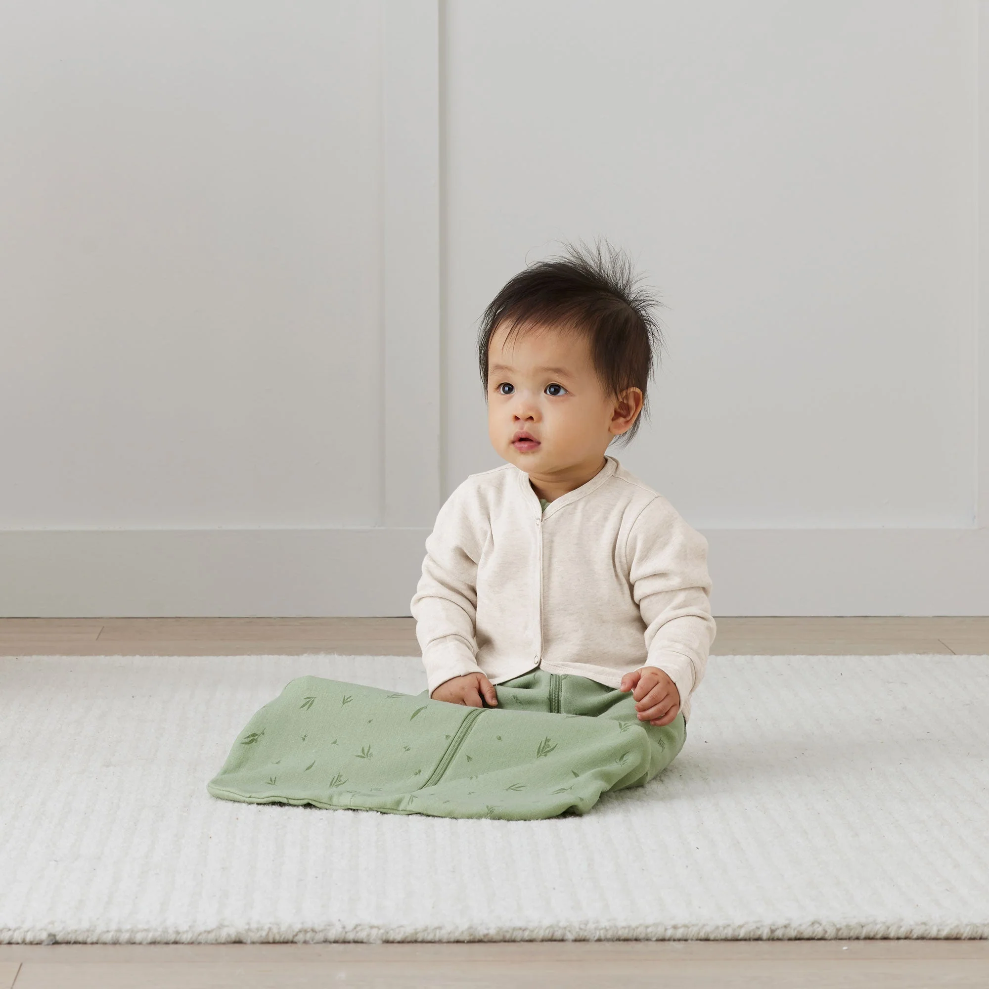ergoPouch - Organic Long Sleeved Sleep Arm Warmers - Oatmeal 1.0 TOG - Image 3