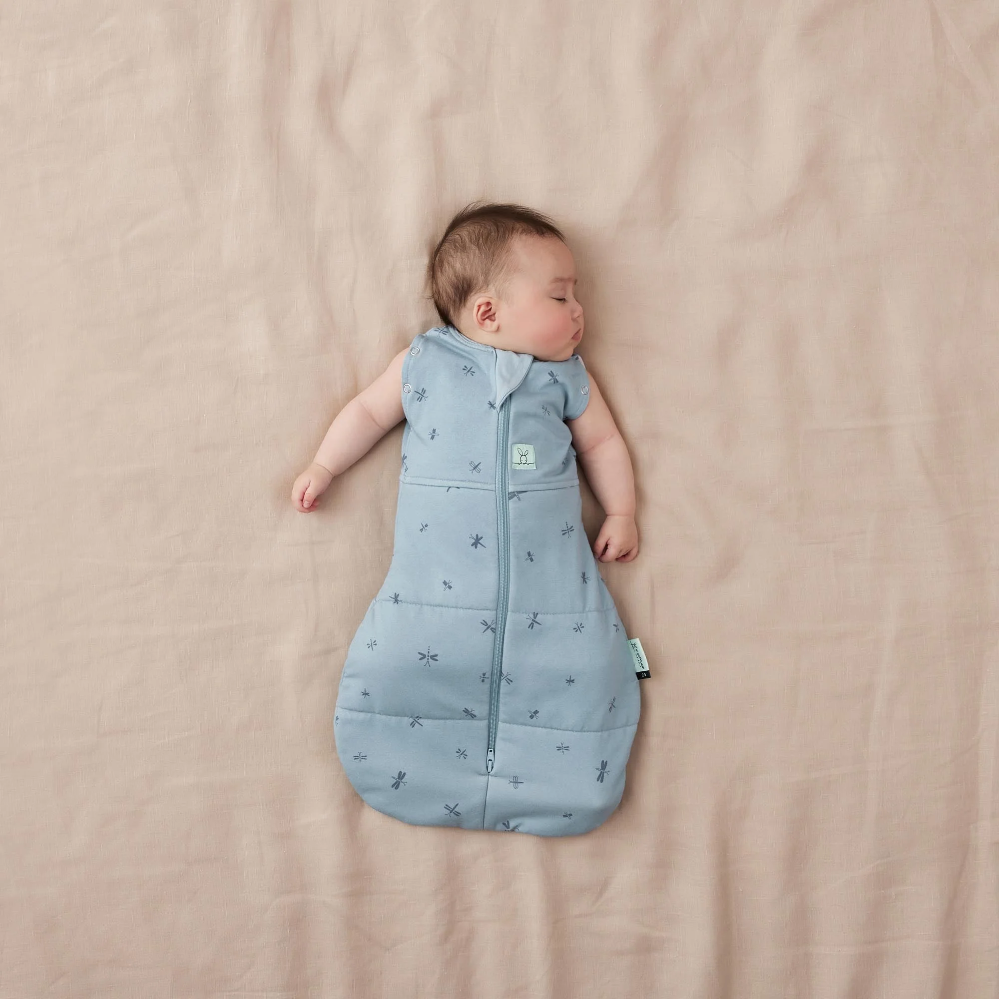 ergoPouch - Organic Winter Cocoon Swaddle Sleeping Bag - Dragonflies 2.5 TOG - Image 2