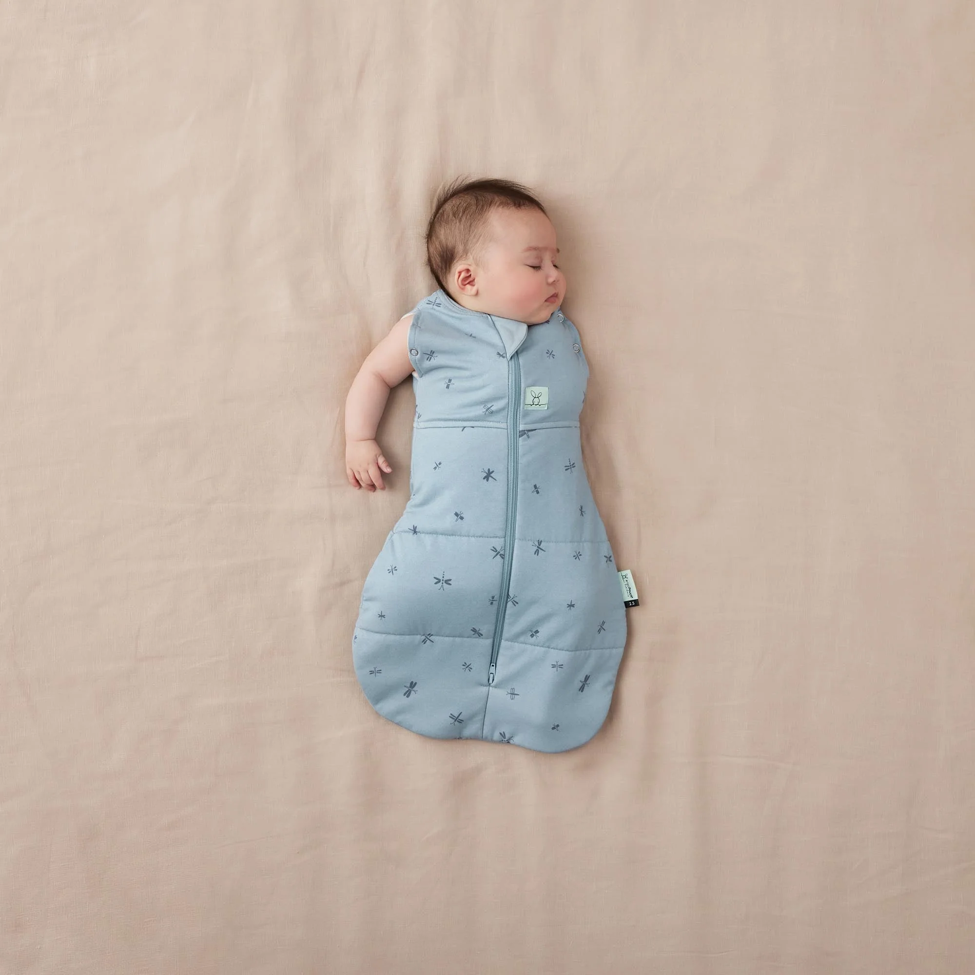 ergoPouch - Organic Winter Cocoon Swaddle Sleeping Bag - Dragonflies 2.5 TOG - Image 3