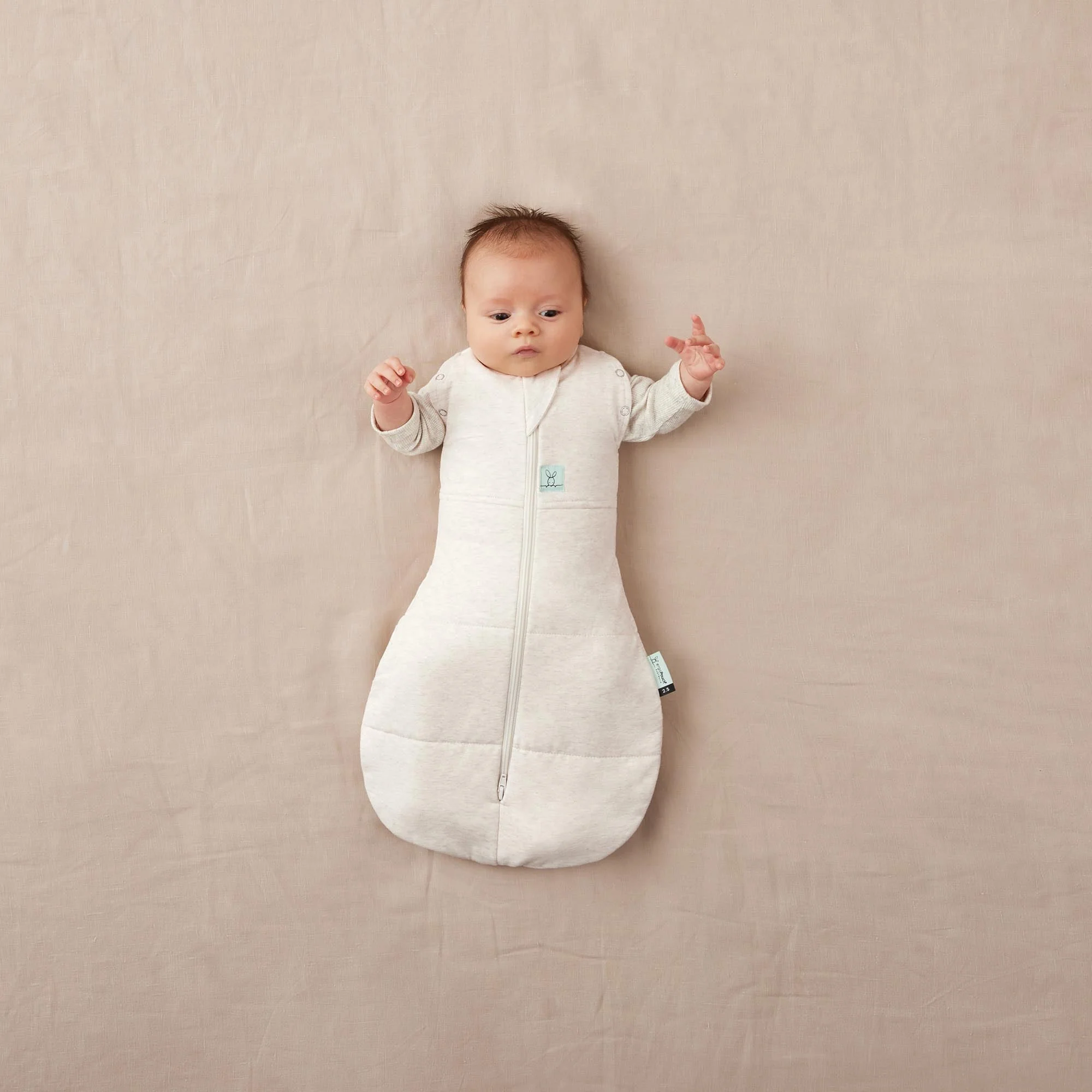 ergoPouch - Organic Winter Cocoon Swaddle Sleeping Bag - Oatmeal 2.5 TOG - Image 2