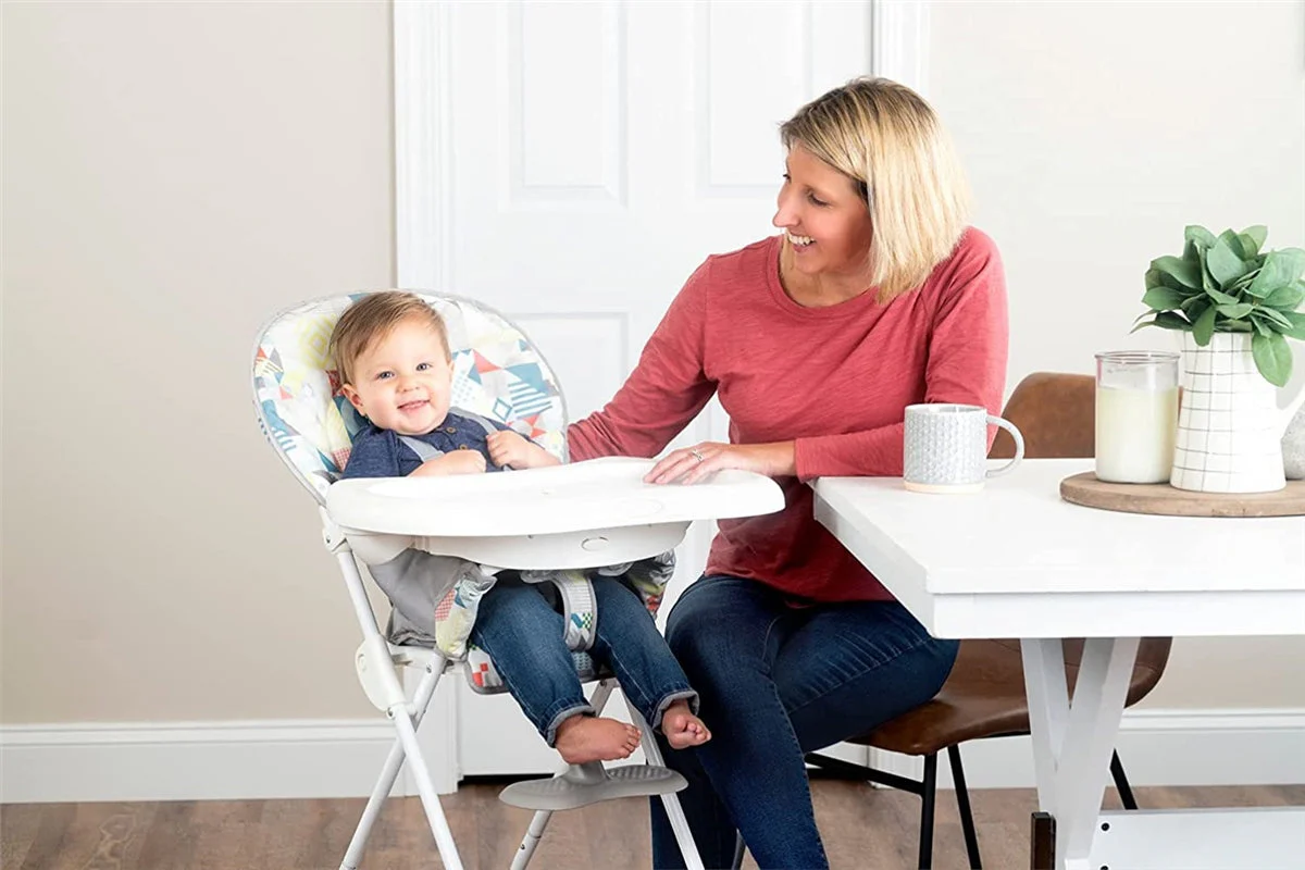 Graco Snack N' Stow™ Highchair - Image 5