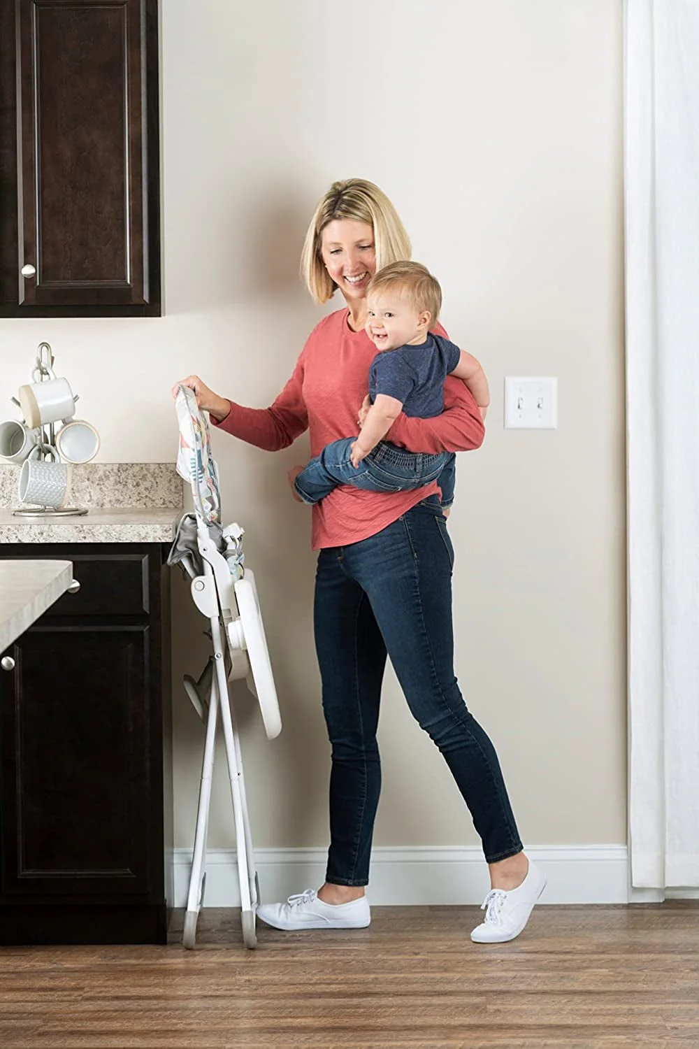 Graco Snack N' Stow™ Highchair - Image 6