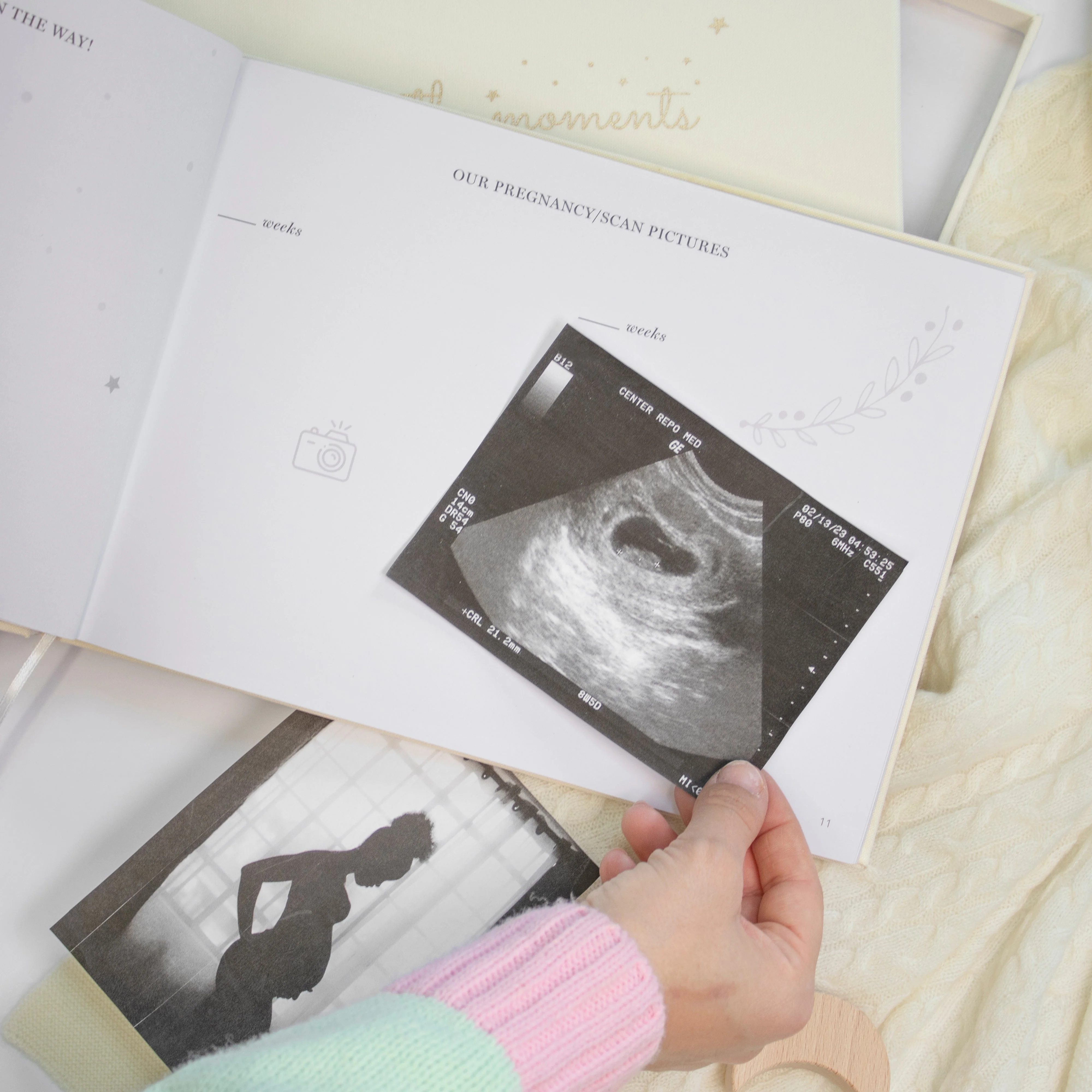 HELLO BABY GENDER NEUTRAL GIFT SET - Image 5