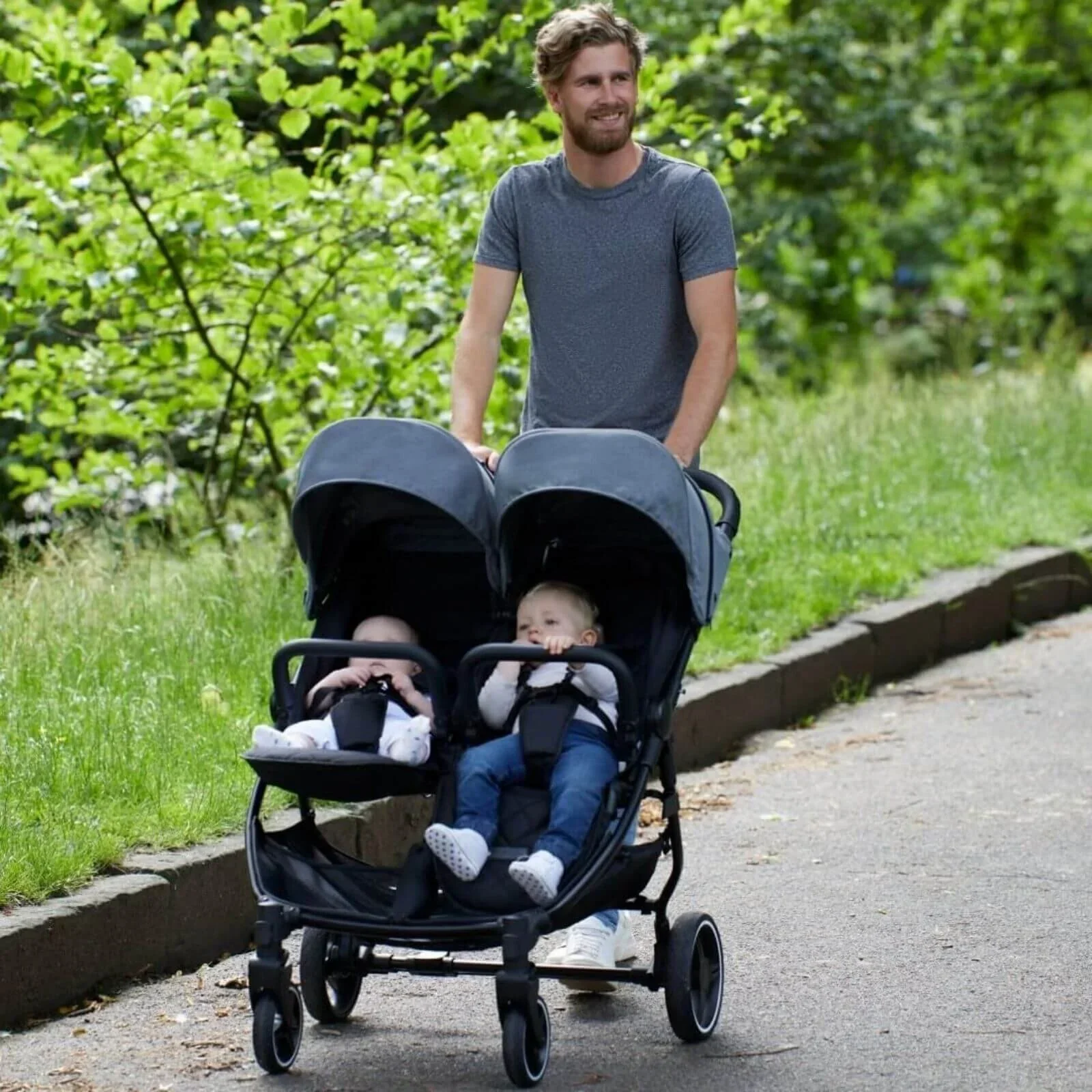 Ickle Bubba Venus Double Stroller - Black - Image 14
