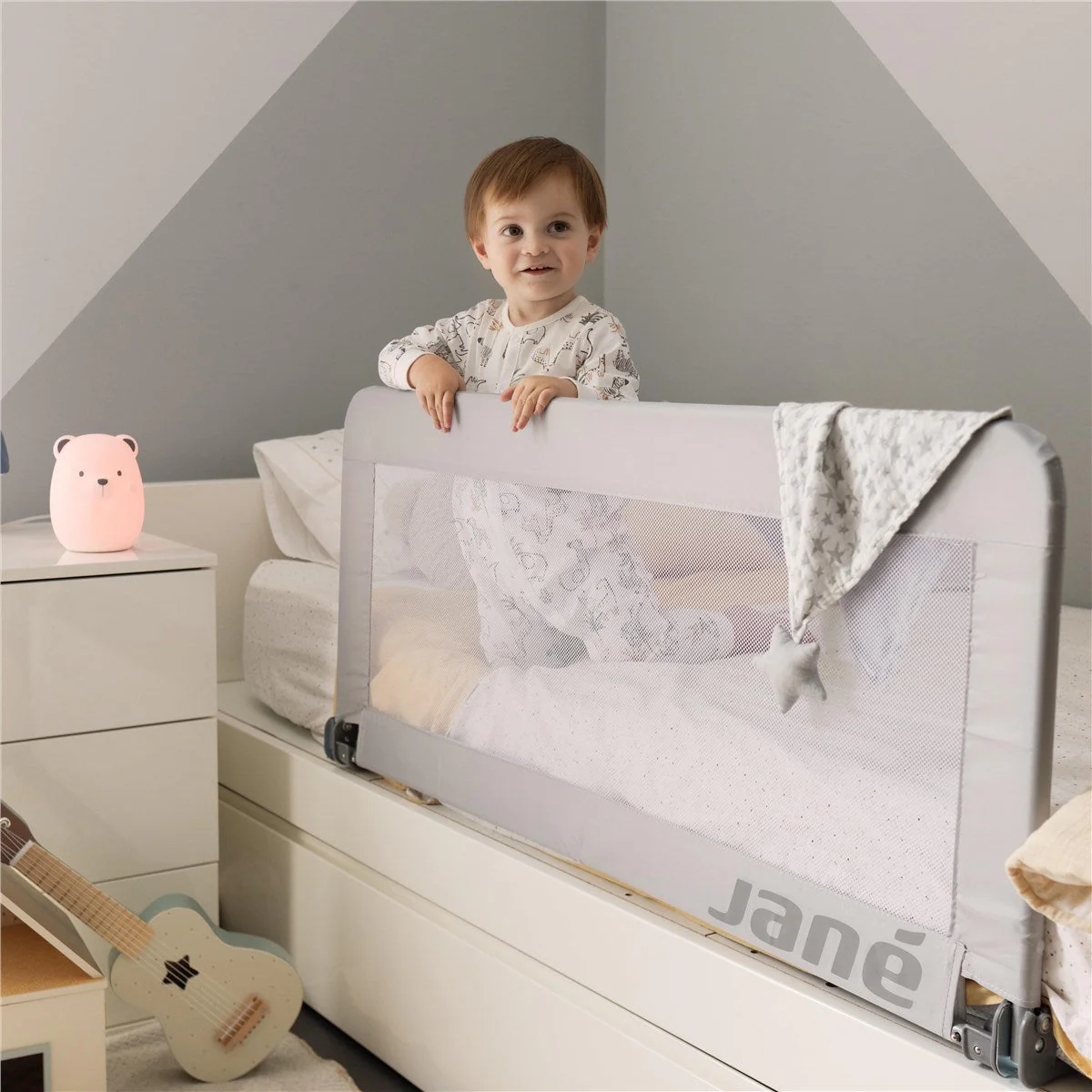 Jane Foldable Bed Guard Rail & Travel Bag - Image 2