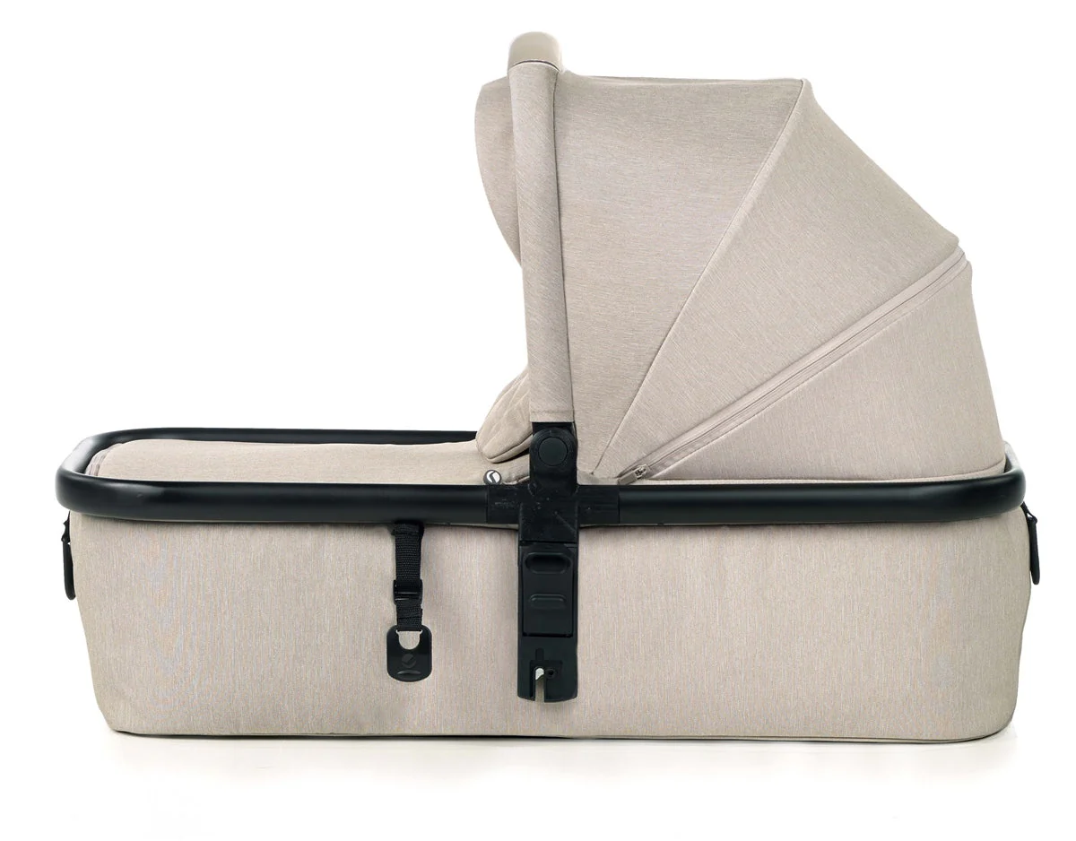 Jane Micro Pro Foldable Carrycot - Image 3