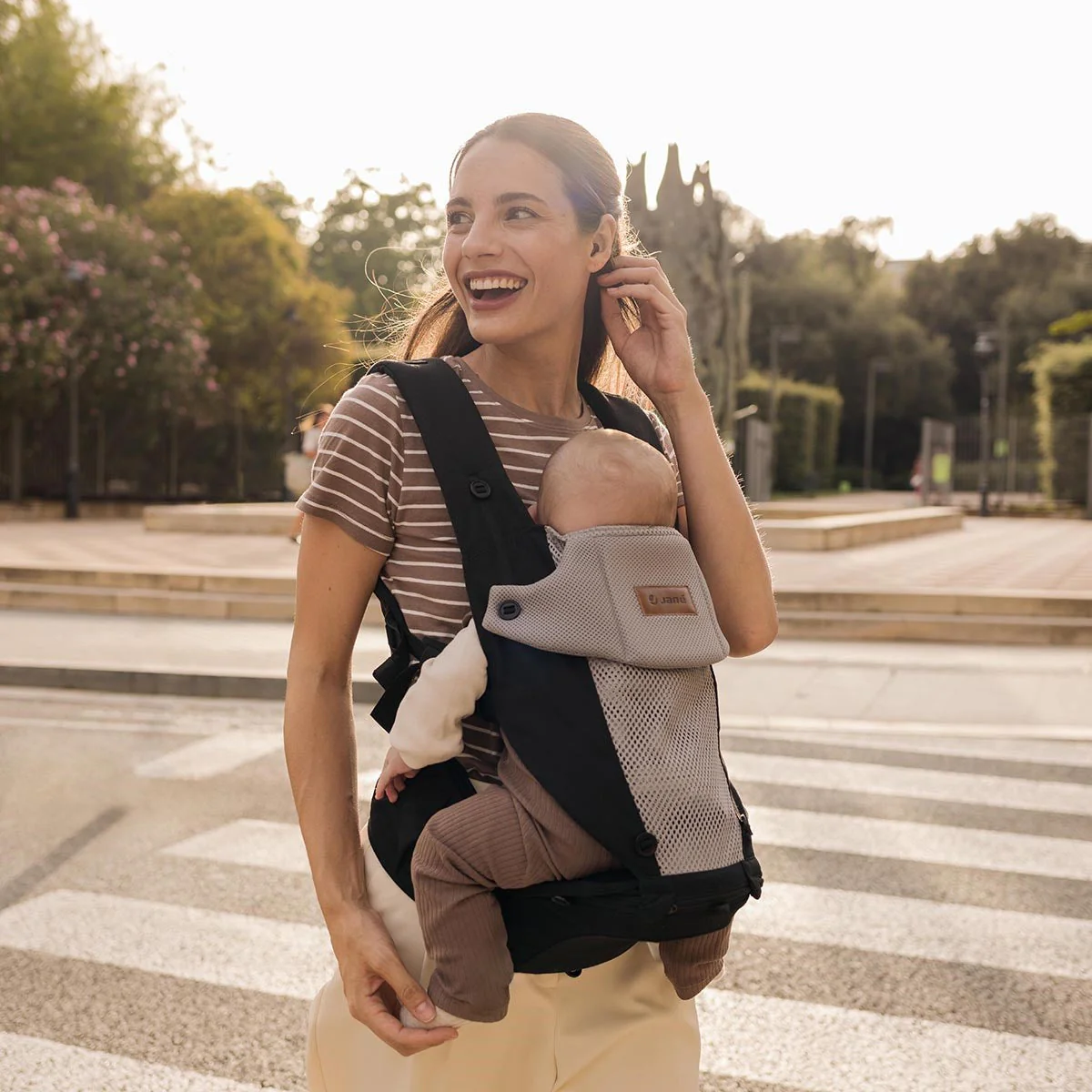 Jane Revolution 3in1 Baby Carrier, 0-22kg 0-5 Years - Image 2