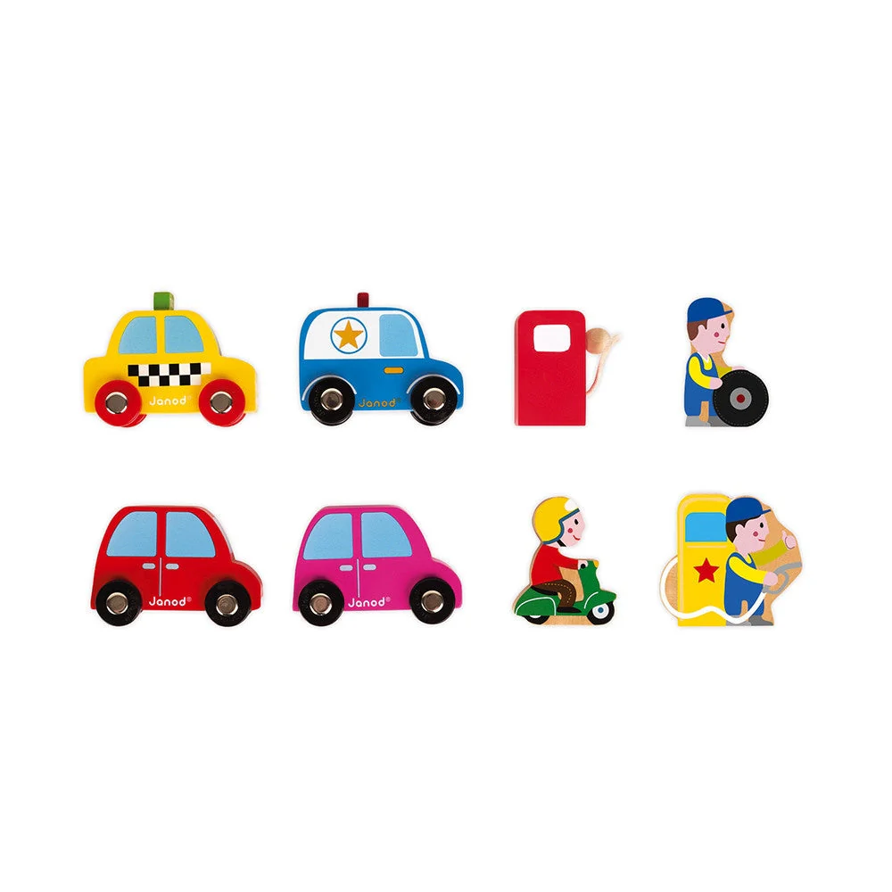 Janod Petrol Station Playset - Image 5