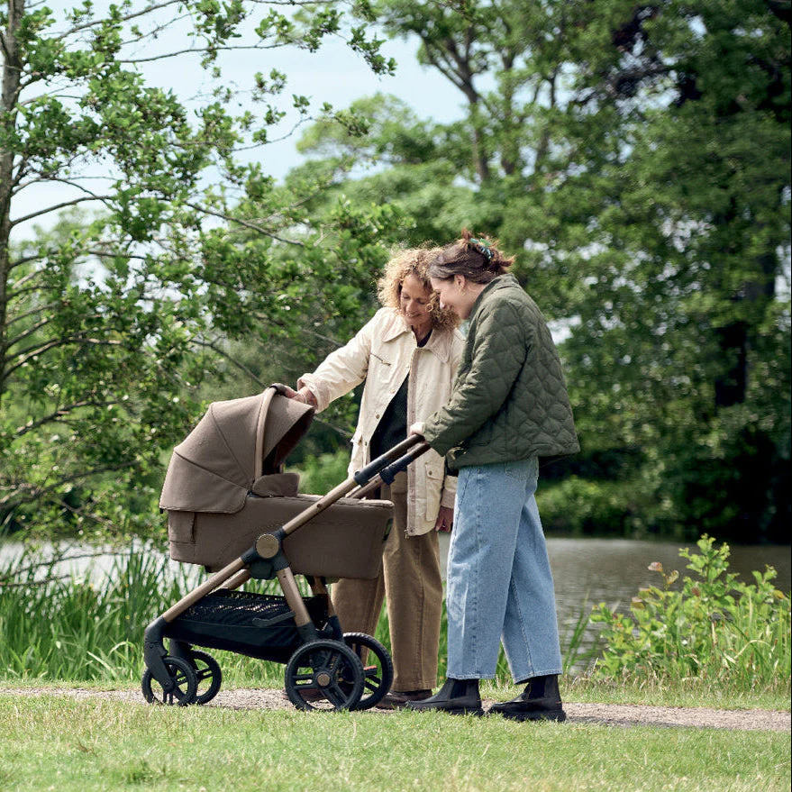 Mamas & Papas Ocarro² Essential Bundle - Image 25