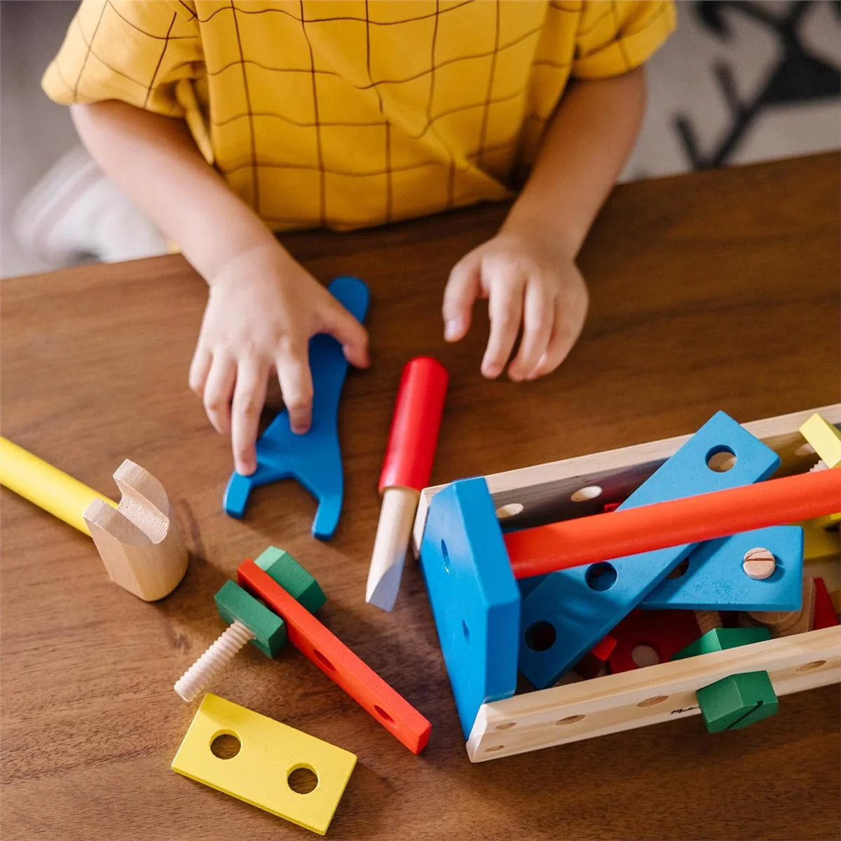 Melissa & Doug Take-Along Tool Kit Playset - Image 2