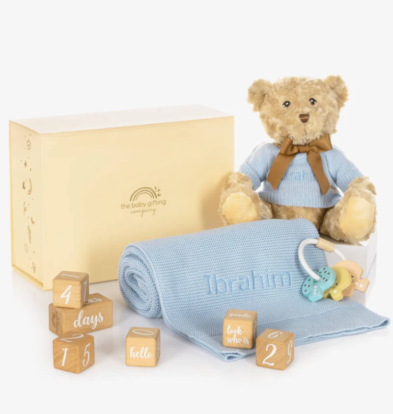 Milestone Snuggles Personalised Baby Gift Set