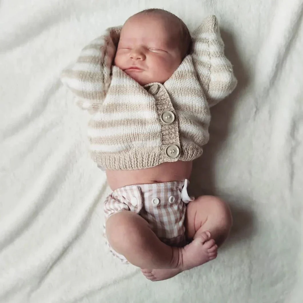 Newborn Reusable Cloth Nappy - White - Image 4
