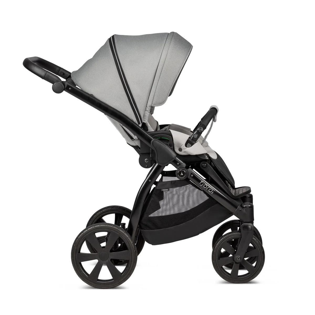 Noordi Fjordi V1 – 2in1 Pushchair with ThermoCot™ Carrycot - Image 14