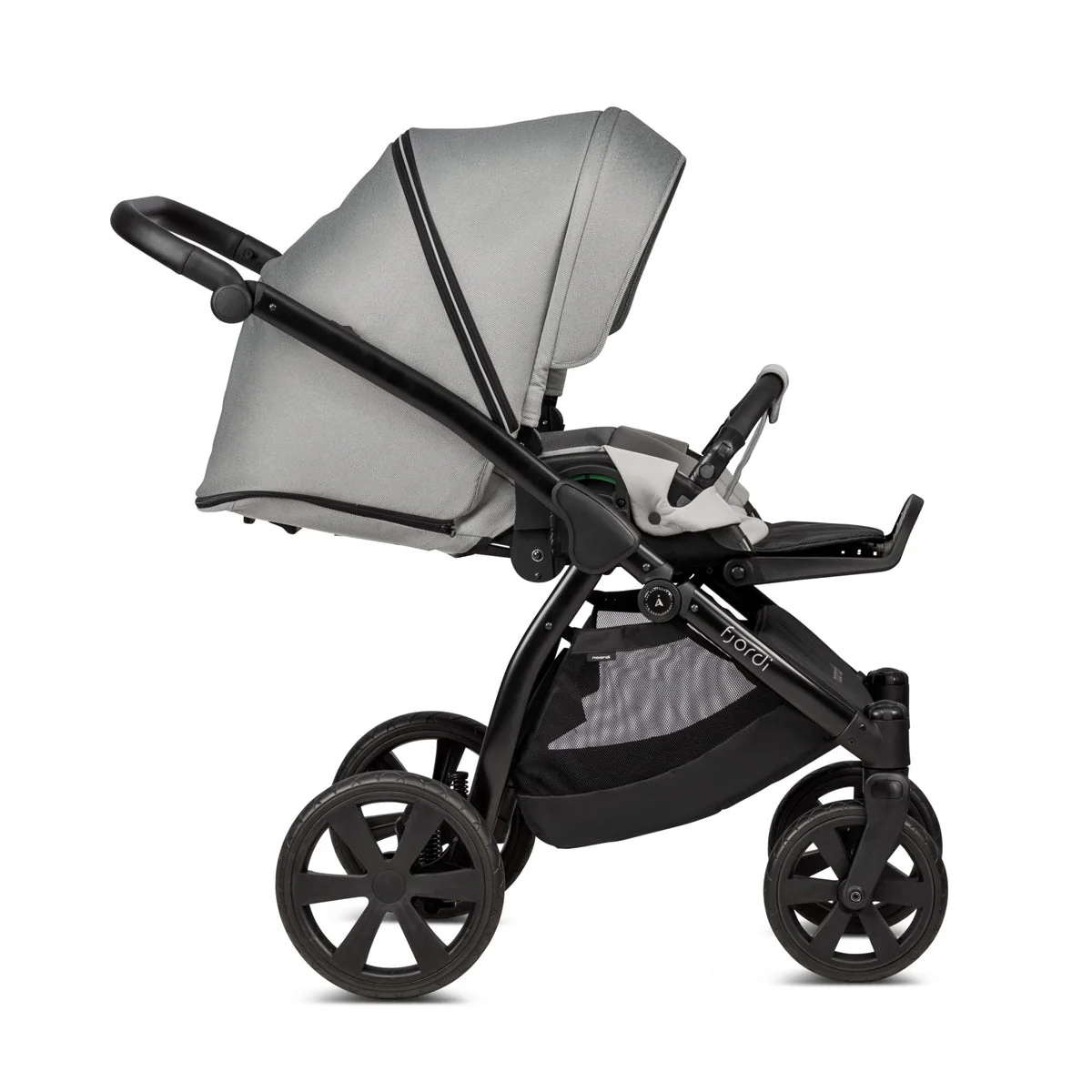 Noordi Fjordi V1 – 2in1 Pushchair with ThermoCot™ Carrycot - Image 18