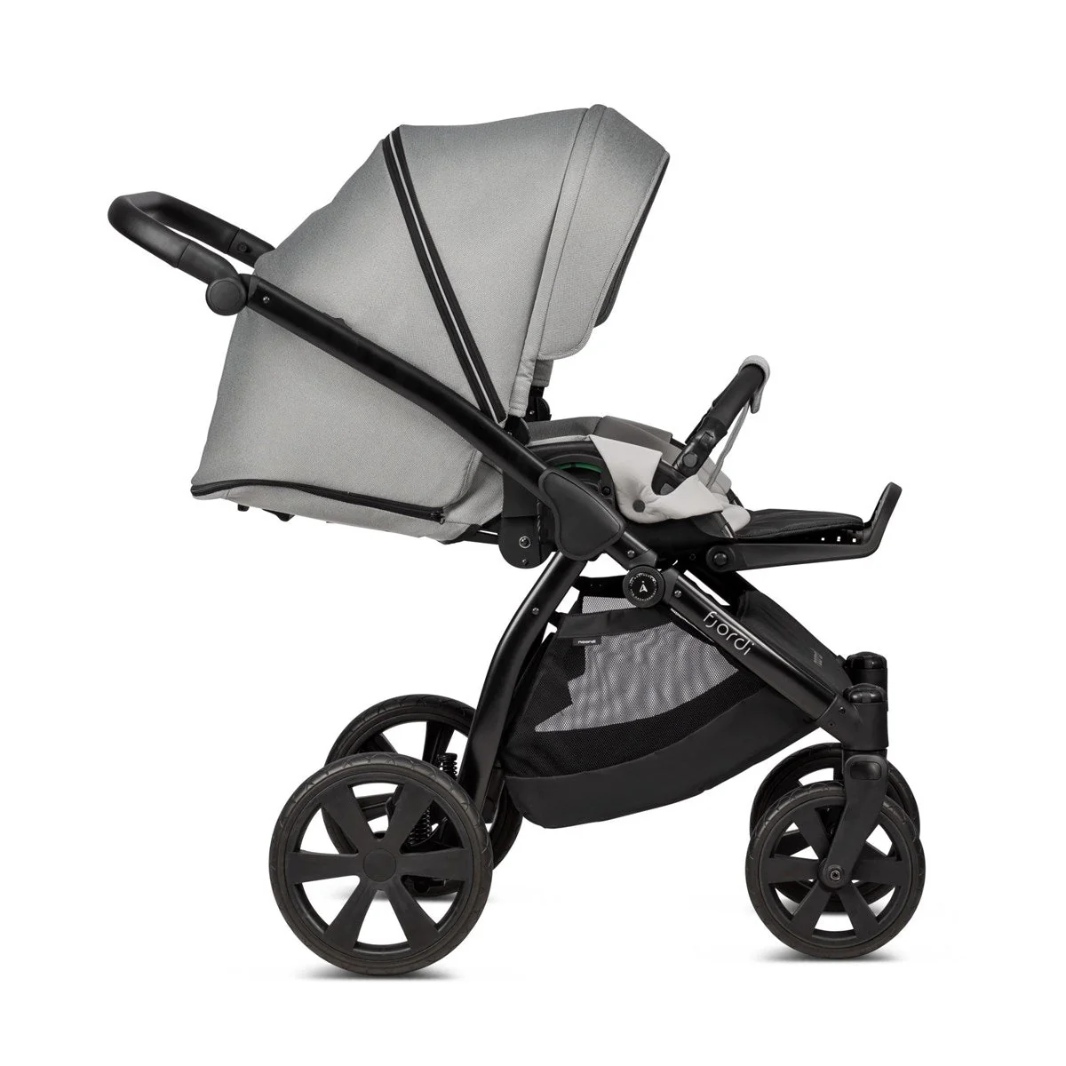 Noordi Fjordi V1 - 3in1 Travel System with Travel Carrier i-Size Car Seat - Image 18
