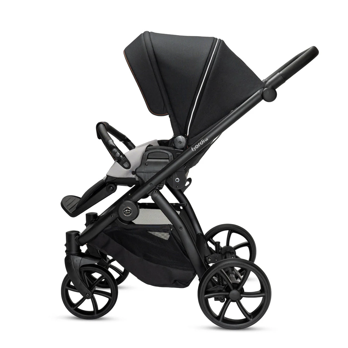 Noordi Fjordi V2 – 2in1 Pushchair with ThermoCot™ Carrycot, Voyager Black - Image 5