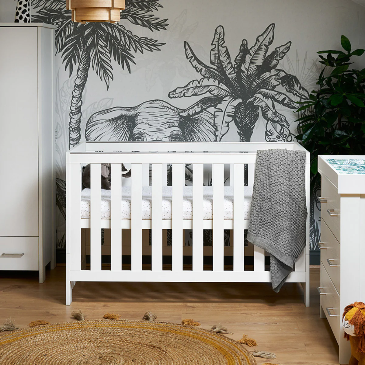 OBaby Nika Cot Bed - Image 6