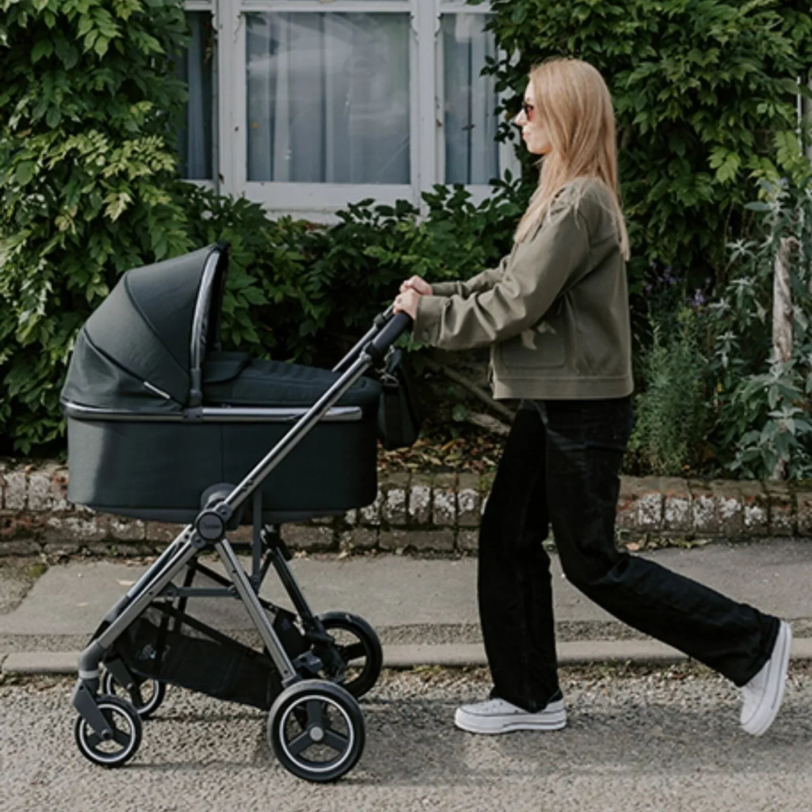 Oyster Gravity+ Stroller 9 pcs Bundle - Stone - Image 24