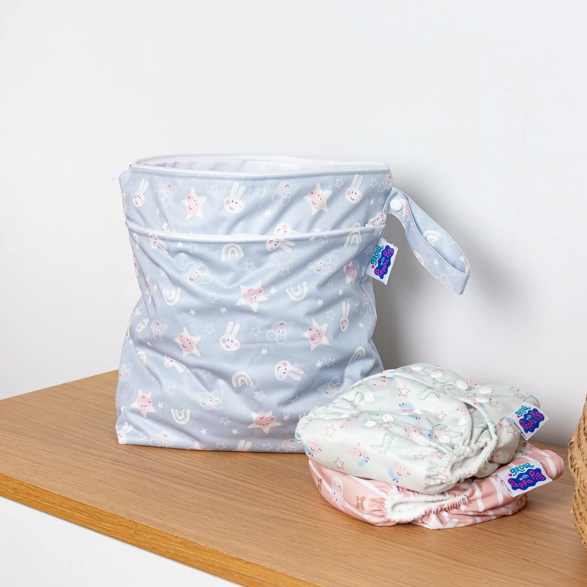Peppa Pig Grab & Go Nappy Wet Bag - Blue Mix Peppa & Friends - Image 2