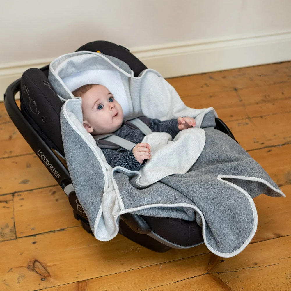PurFlo Cosy Wrap Travel Blanket - Image 12