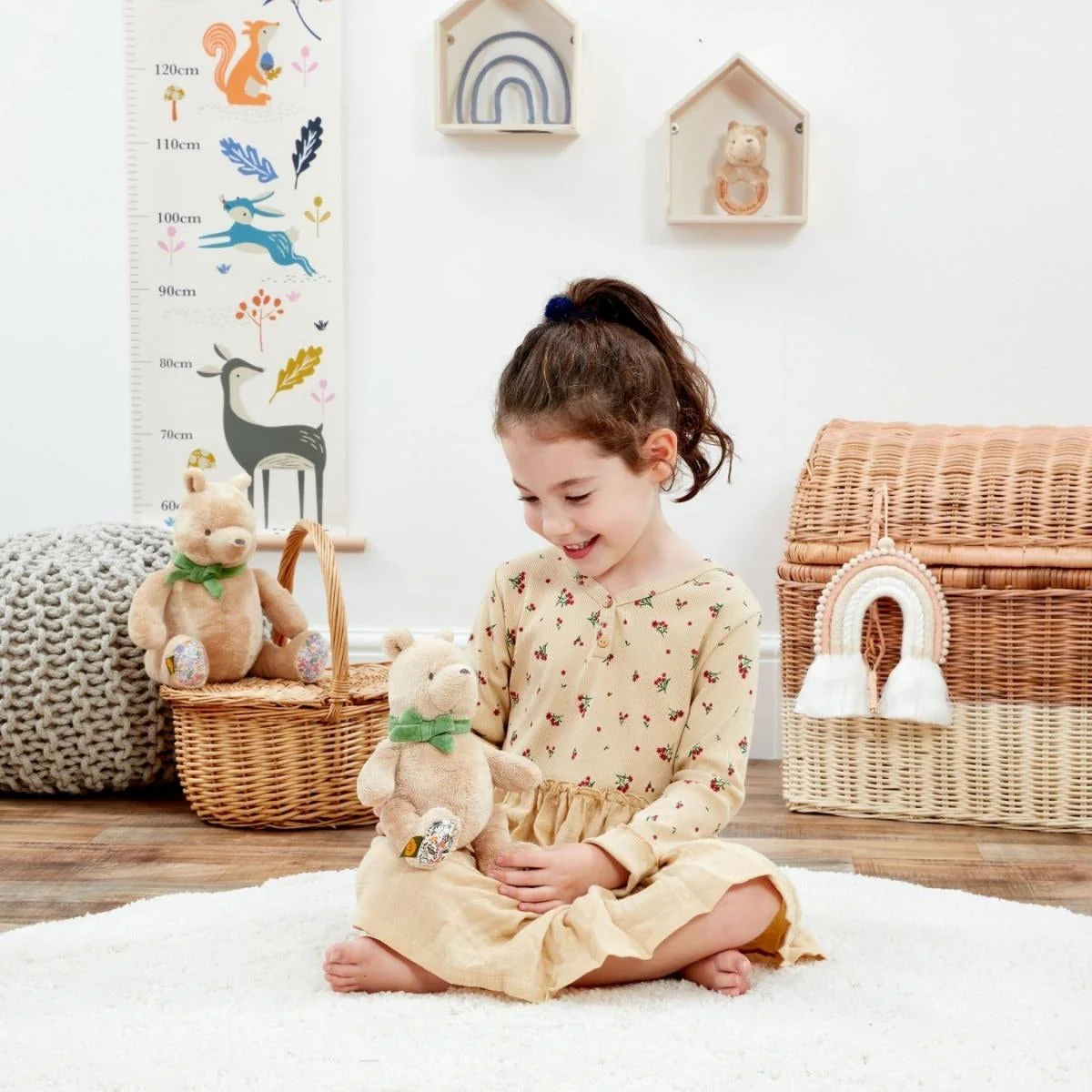 Rainbow Designs Classic Pooh Always and Forever Soft Toy - Image 6