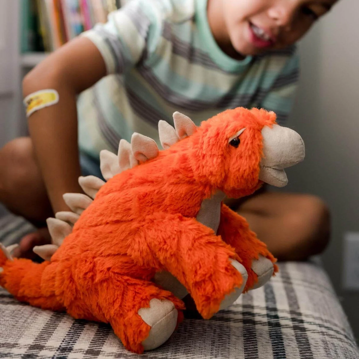 Rainbow Designs Dinoriffic Stegosaurus Textured Soft Toy - Image 9