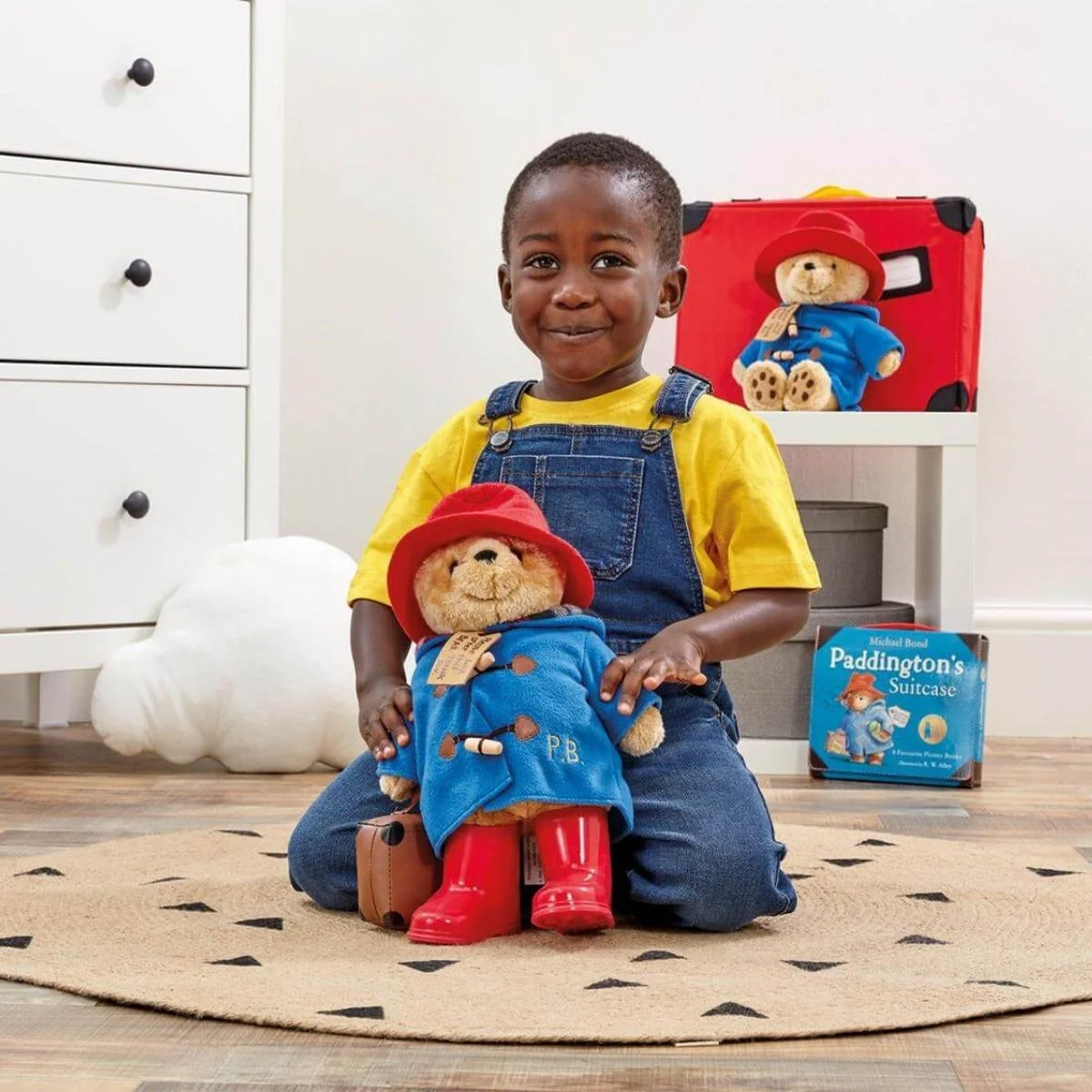 Rainbow Designs Large 34cm Classic Paddington Bear with Boots & Suitcase - Image 10