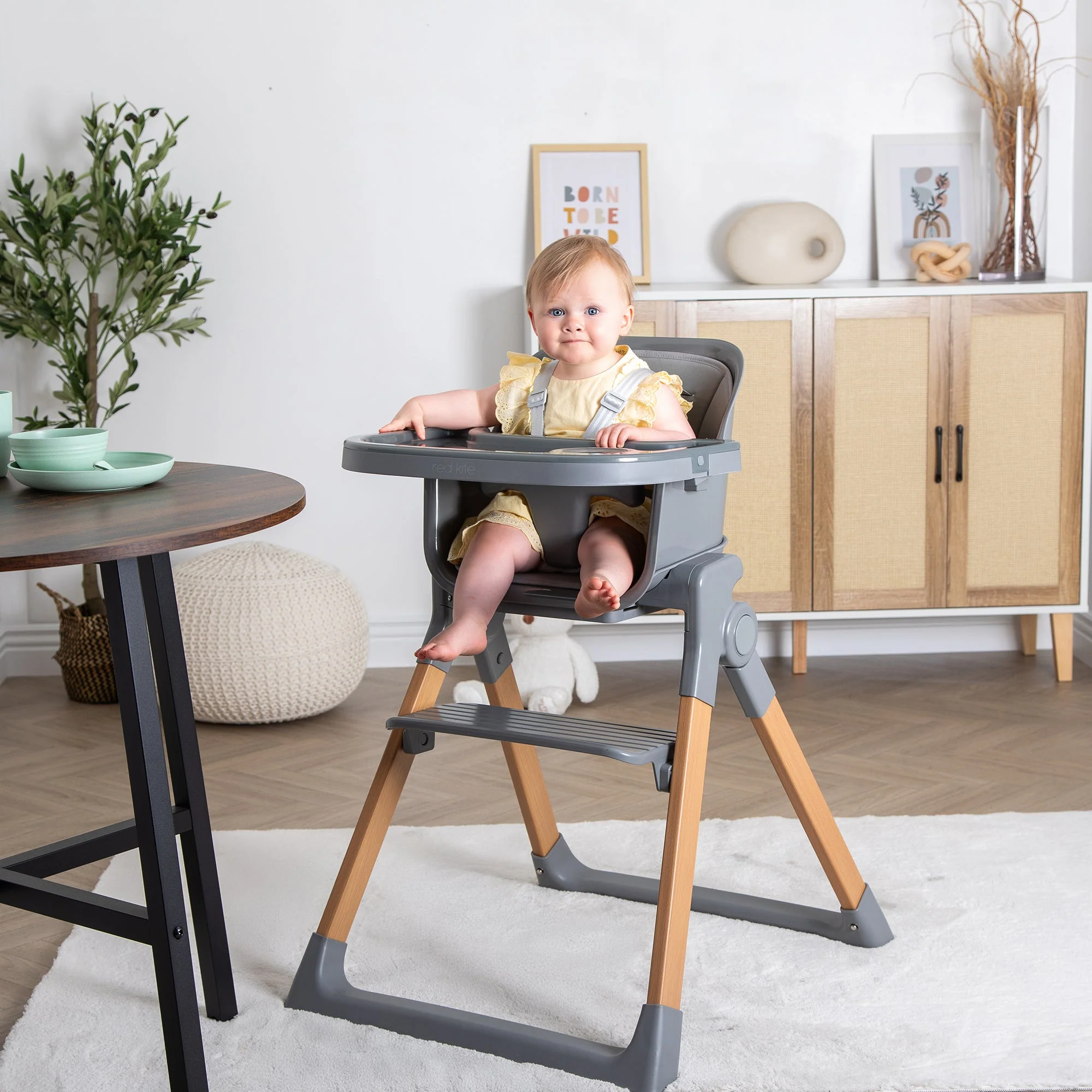 Red Kite Feed Me Orbit Highchair - Image 2