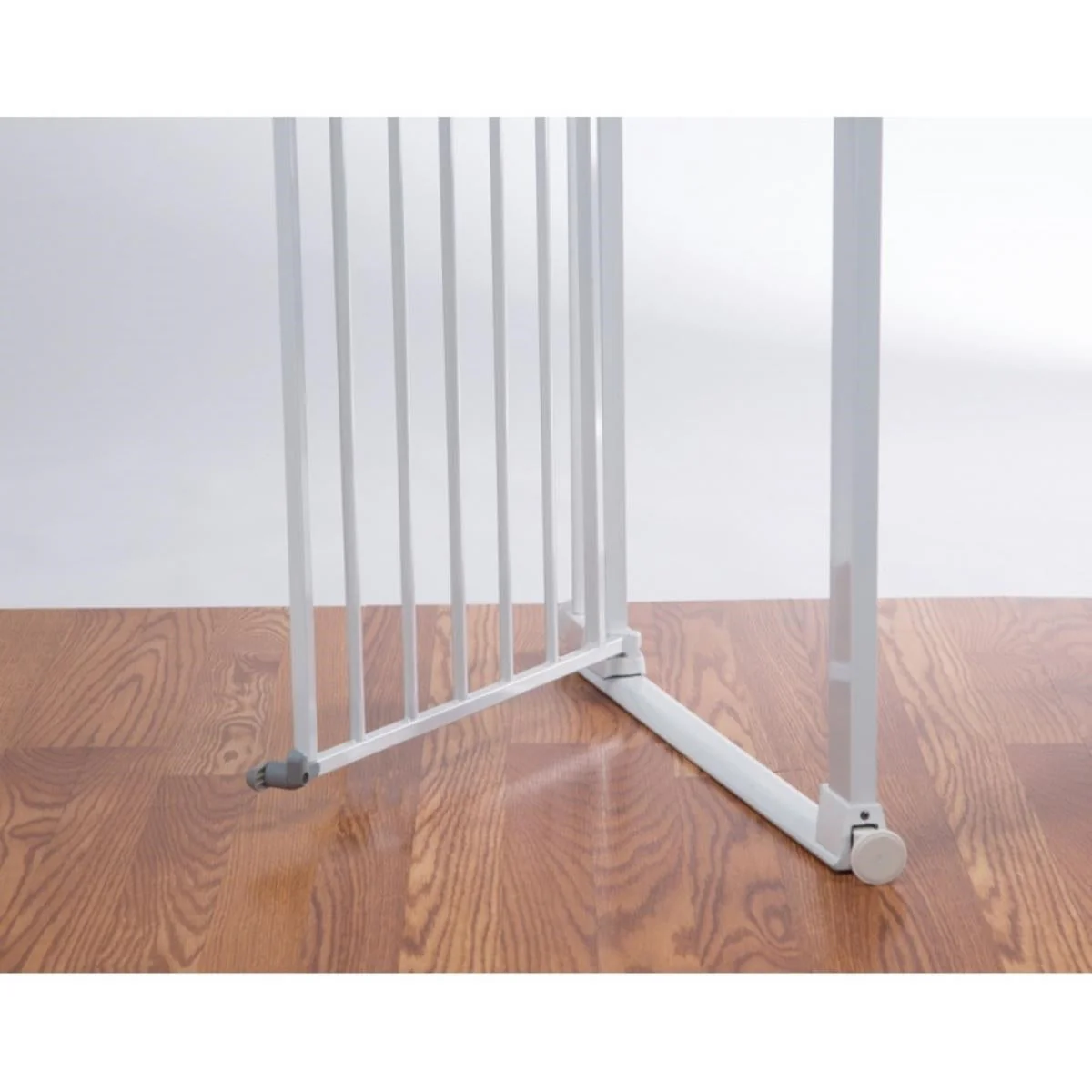 Safety 1st Flat Step Pressure Gate (73-80cm) - Image 3