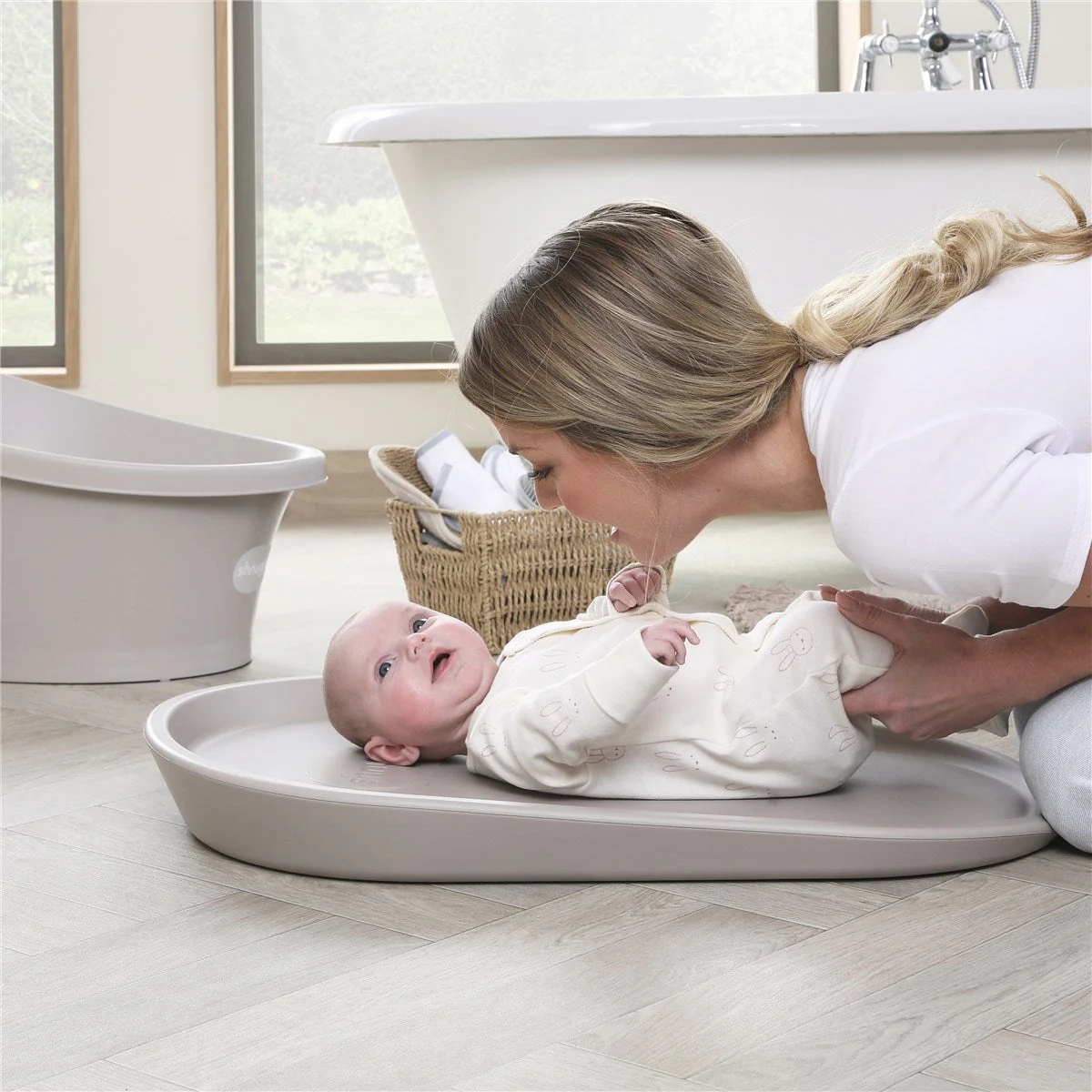 Shnuggle Squishy Changing Mat - Image 14