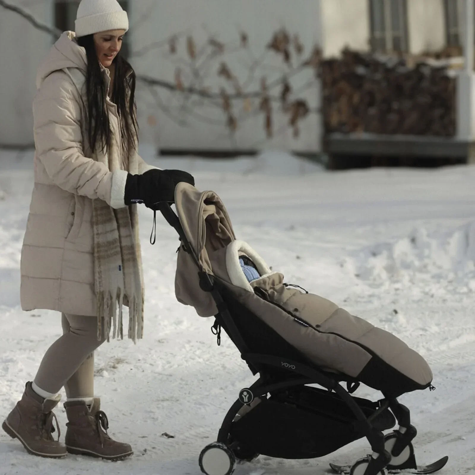Stokke YOYO Mittens - Black - Image 3