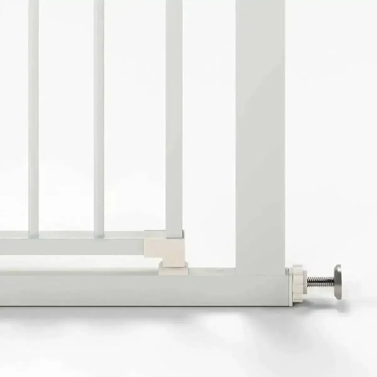 Venture Q-Fix 110cm Extra Tall Pressure Fit Baby & Pet Safety Gate - 73-80cm - White - Image 8