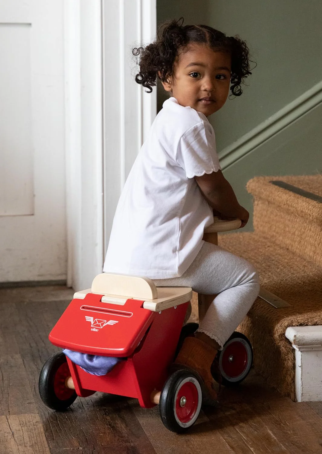 Vilac Ride On Postman Tricycle - Image 5