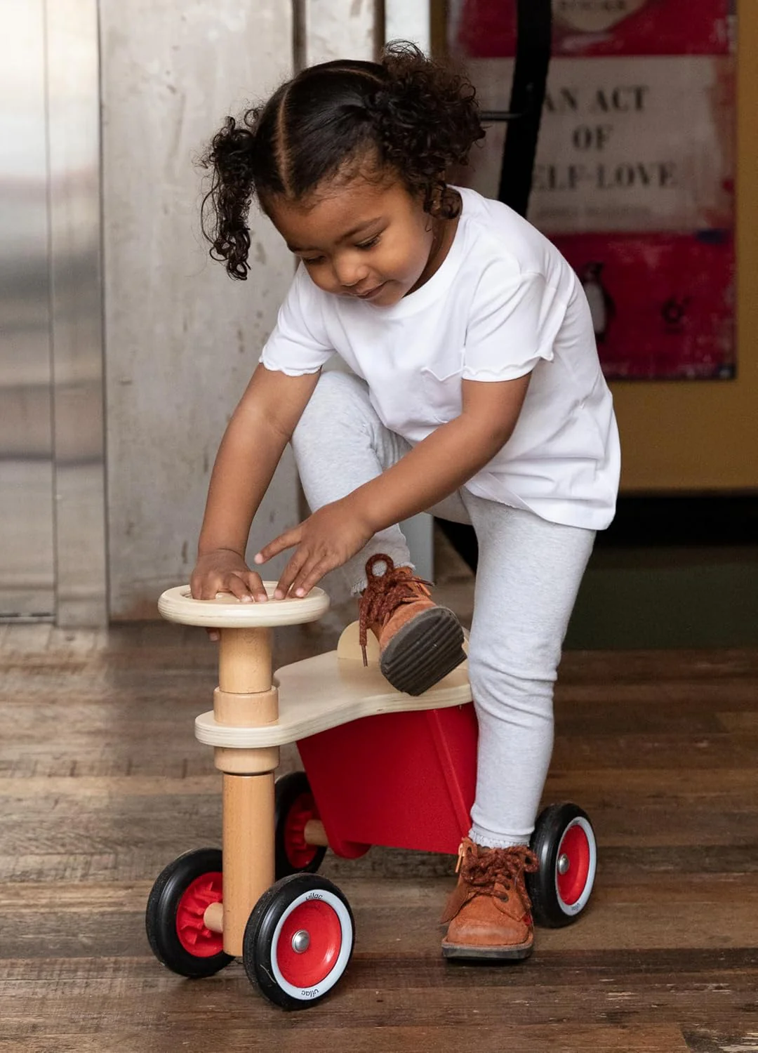 Vilac Ride On Postman Tricycle - Image 7